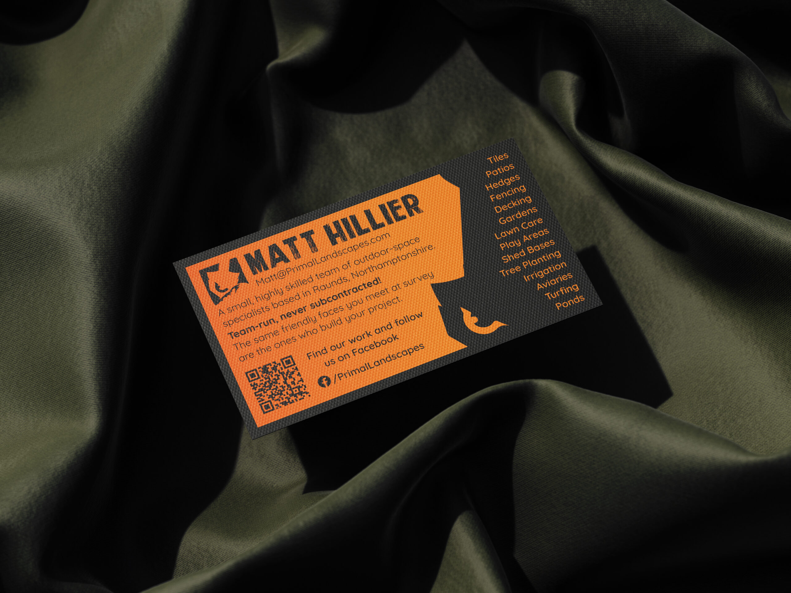 Free_Business_Card_Mockup_3-Recovered